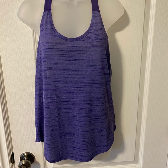 Nike Ladies Tank Top. Purple. Small. Dry-fit. - Picture 2 of 4